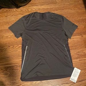 Lululemon Gray Workout Short Sleeve Shirt